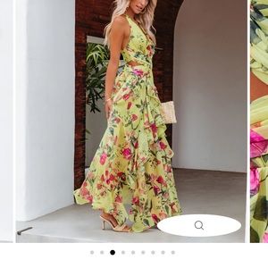 Vici Collection Paradise bound floral cut-out maxi dress Size Small